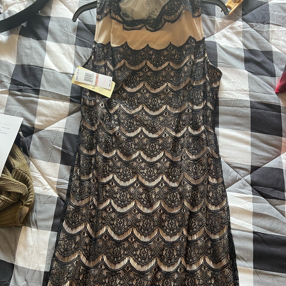 Black and cream dress never worn